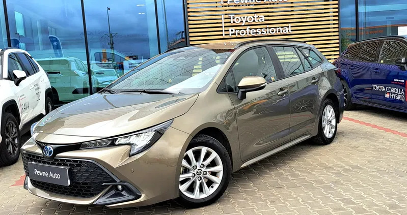 pomorskie Toyota Corolla cena 135900 przebieg: 11900, rok produkcji 2023 z Ryglice